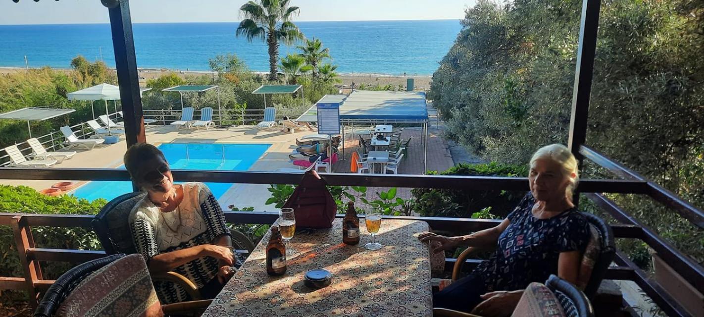 Hotel Schoenberg Kızılot Εξωτερικό φωτογραφία