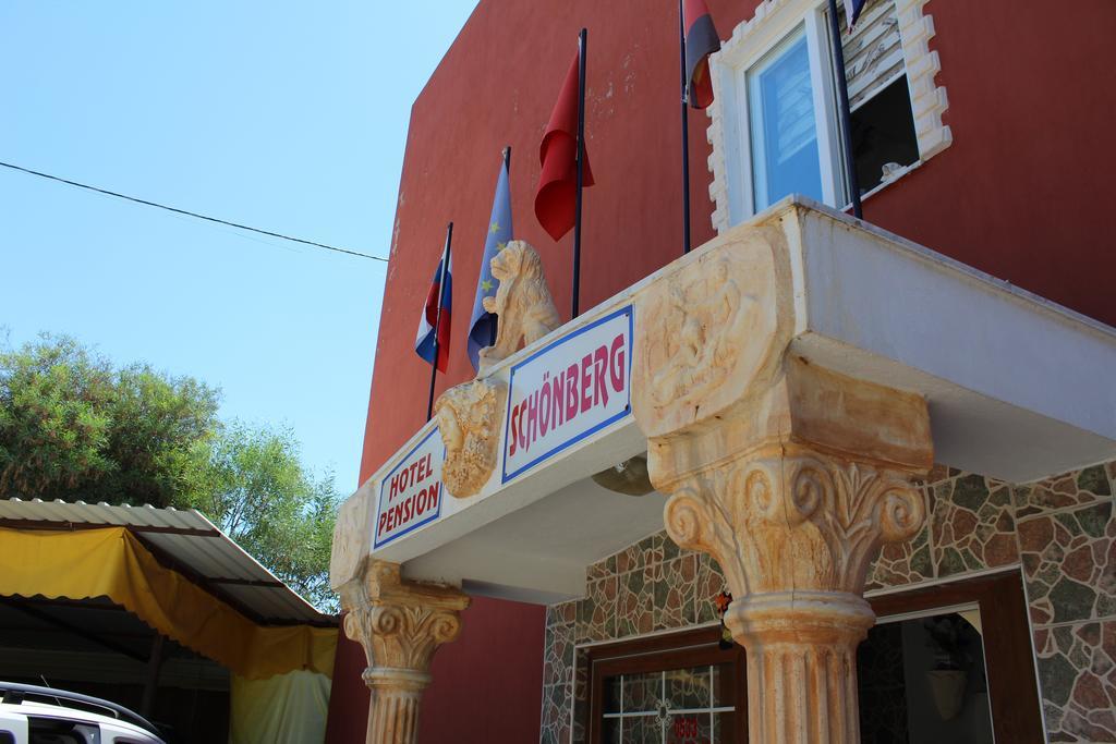 Hotel Schoenberg Kızılot Εξωτερικό φωτογραφία